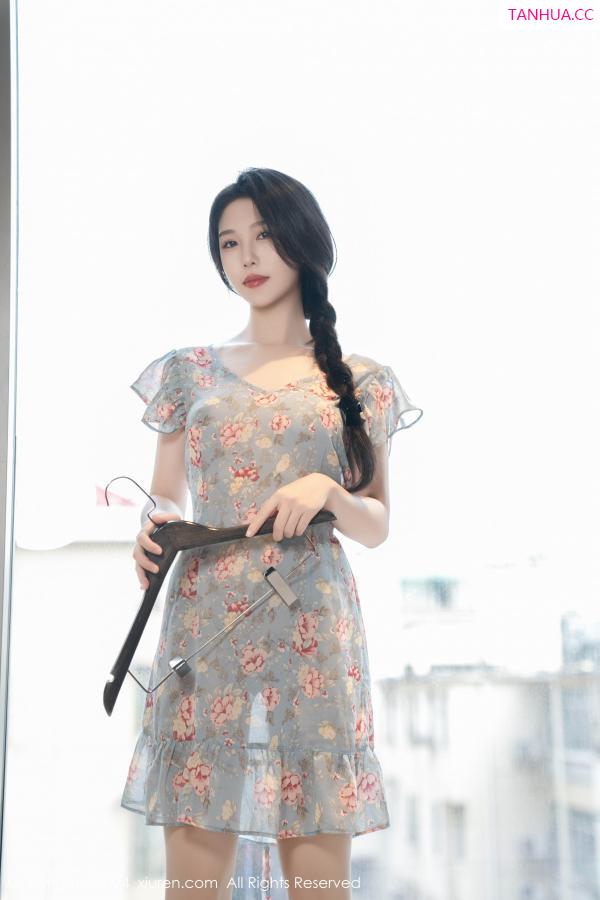 陈若依 抖娘利世 [XiuRen]高清写真图 2024.06.14 No.8704 利世 丝袜美腿第26张图片